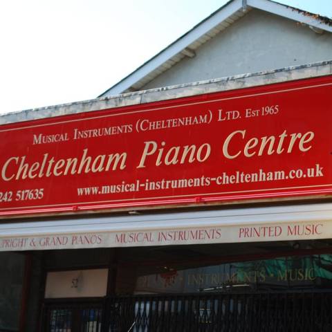 Piano shop closes