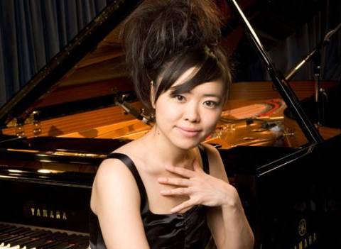 pianist Hiromi