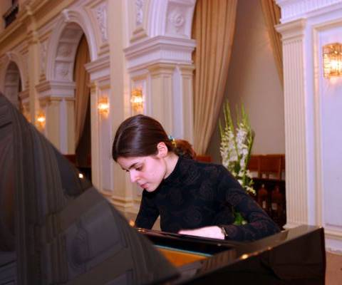 Russian pianist Zlata Chochieva